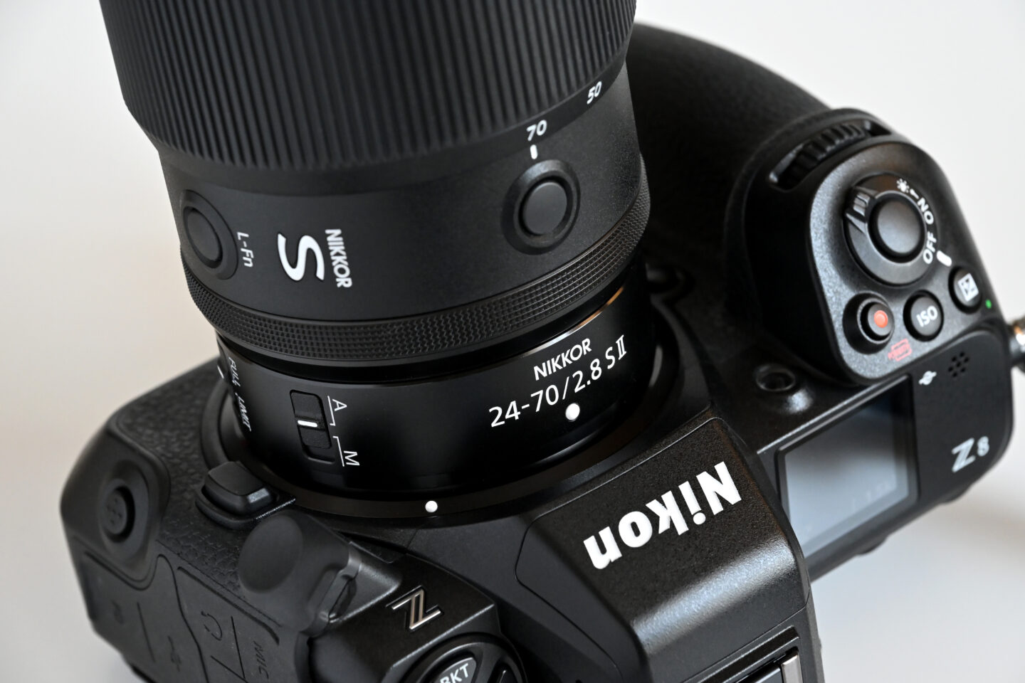 ニコン「NIKKOR Z 24-70mm f/2.8 S II」全方位にアップデートされた大