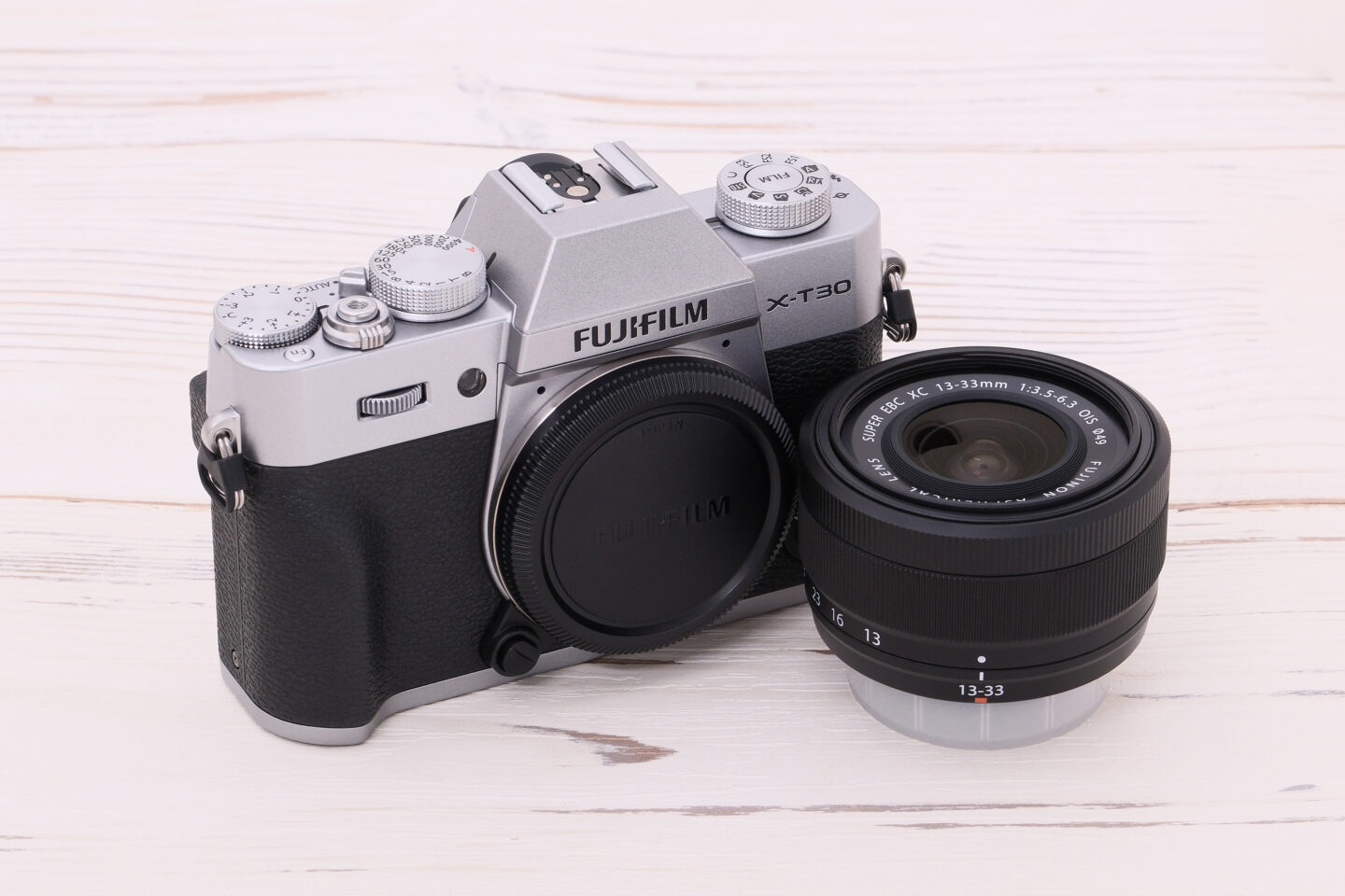 初心者におすすめのカメラ『富士フイルム X-T30 III』｜写真家 渡邉