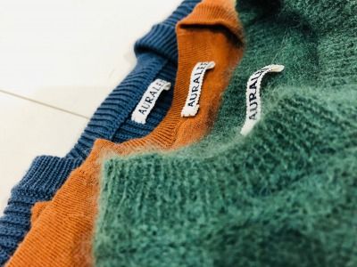 AURALEE(オーラリー)のニットを高価買取できる理由 | ナチュラル系