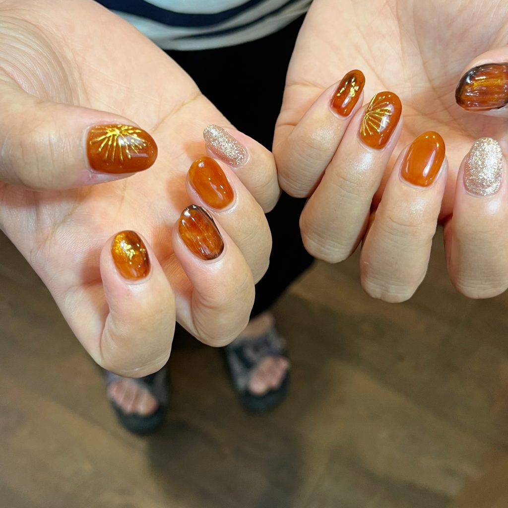 べっ甲ブラウン×夏ニュアンスネイル - 門真市のネイルサロン【KiKo NAIL】