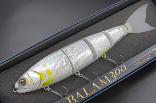 マドネスジャパン バラム300（MADNESS JAPAN BALAM 300） 【シーバス