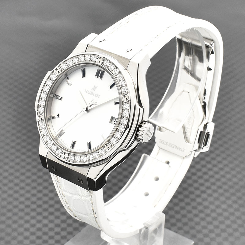ウブロ HUBLOT クラシックフュージョン パールホワイト ダイヤモンド