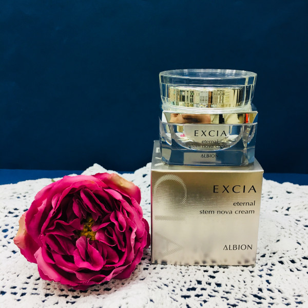エクシア AL ホワイトニング エターナル ステム ノーヴァ クリーム