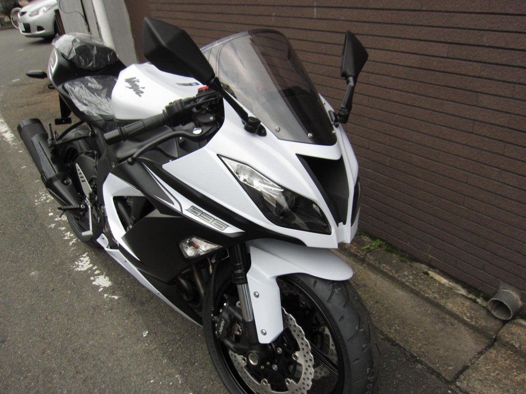 2013 Ninja ZX-6R UK仕様 NON ABS 入荷 | 久保村モーター