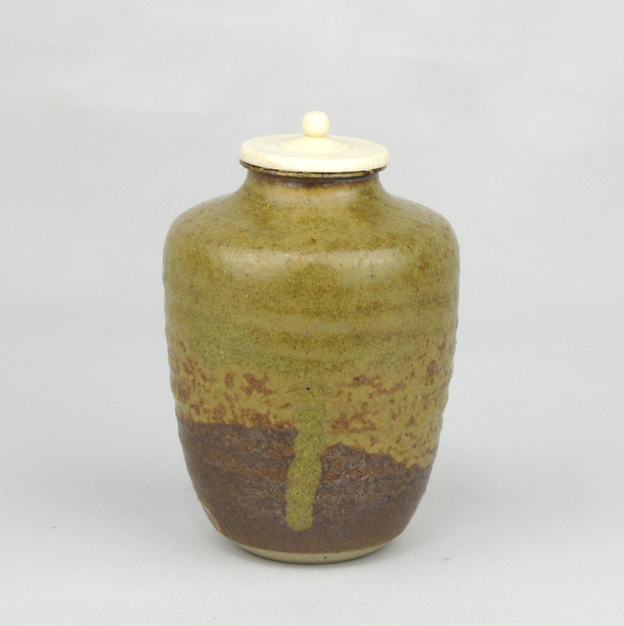 栗山園オンライン通販部 / 【出物】 志戸呂茶入 廣前心斎