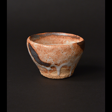 No.17 志野ぐい呑 / Guinomi, Shino | しぶや黒田陶苑