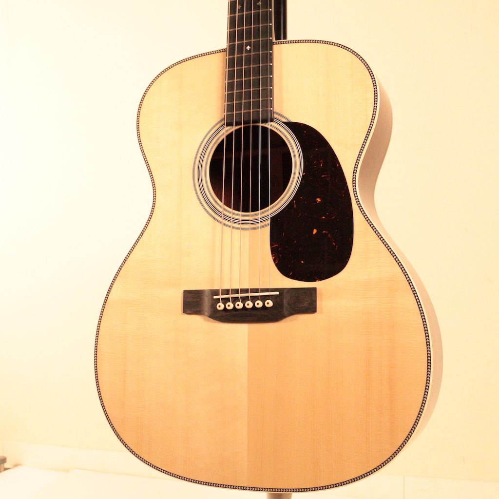 Martin CTM OOO-28 2010 アコースティックギター ケース付き Martin
