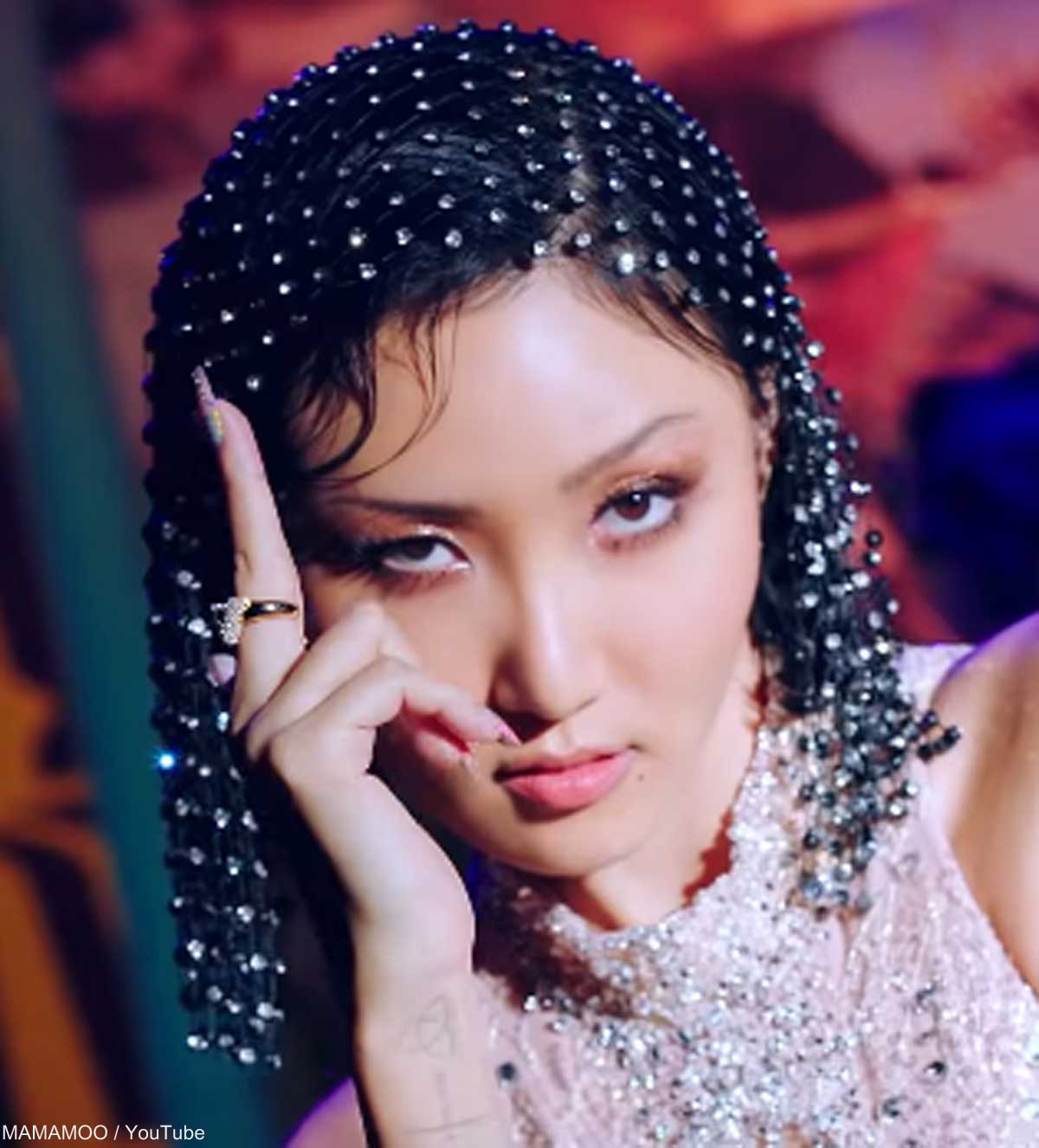 MAMAMOOファサ、ダンスチームへのプレゼントのスケールがスゴすぎる