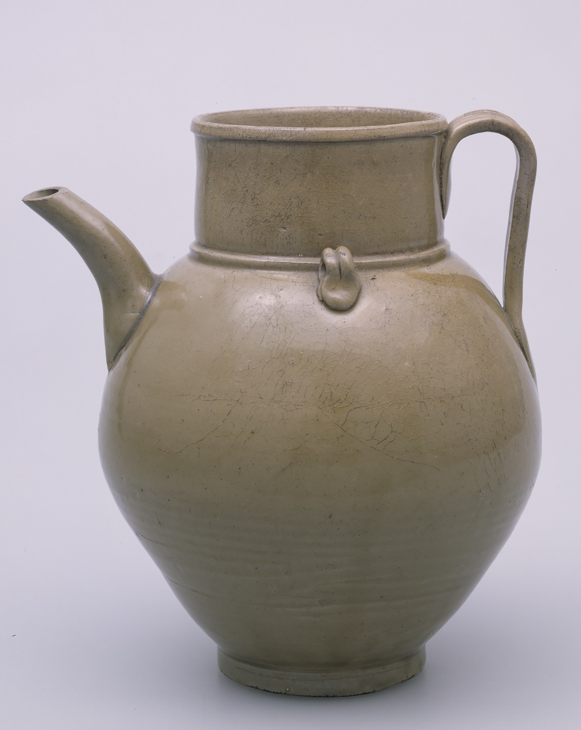 青磁水注 越州窯 - 名品紹介 - 京都国立博物館