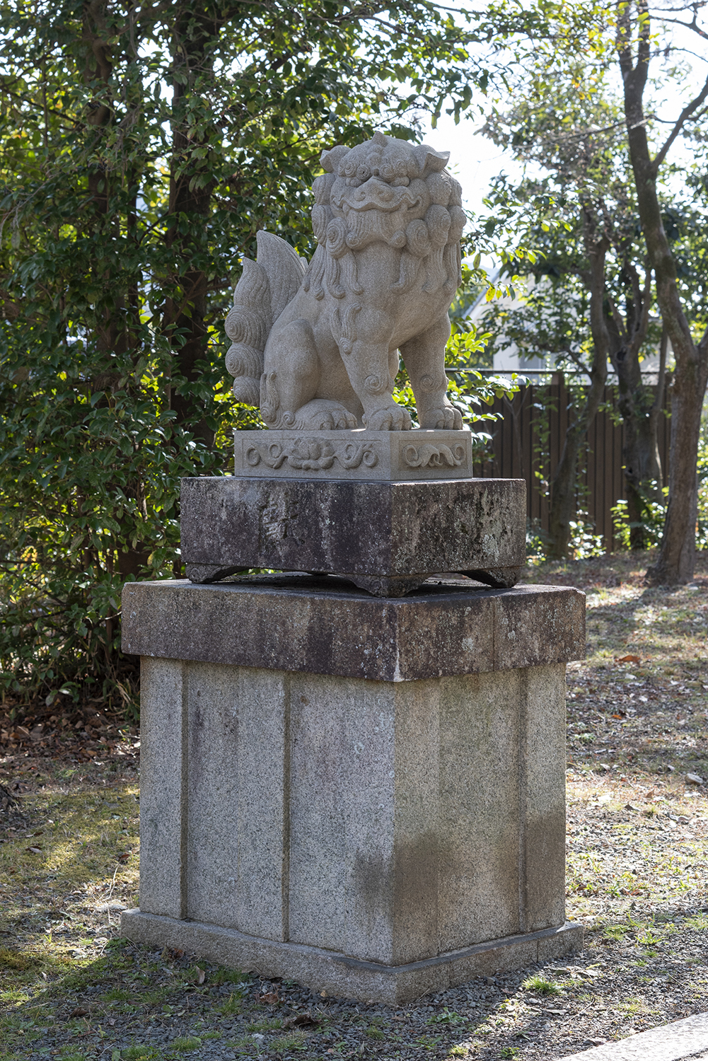狛犬 | 宗忠神社 勅使門前 ｜ 実績 ｜ 京都の石屋〔石茂〕芳村石材店