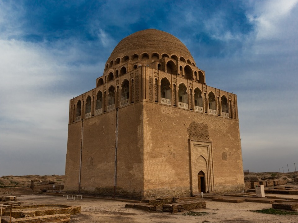 国立歴史文化公園 - 古代メルフ|ホットホリデー