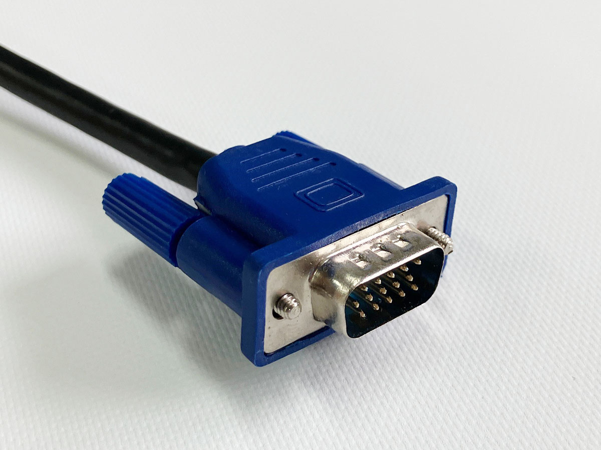 HDMIケーブルとVGAケーブル（RGB）の違いとは？パソコンと