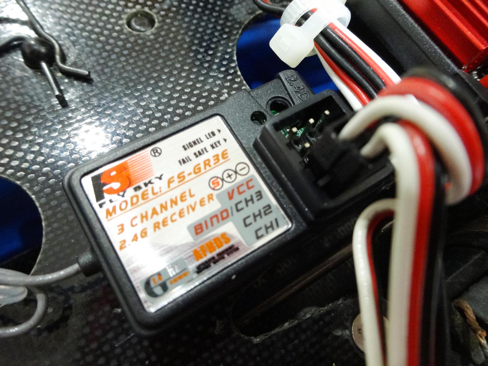 激安のラジコン用プロポと受信機FS-GT3は意外とおすすめ