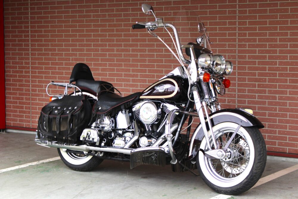 FLSTS ヘリテイジスプリンガー 95周年アニバーサリーモデル