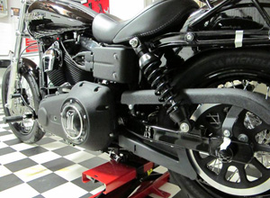 ダイナのサスペンション・カスタム - ハーレーカスタムガイド