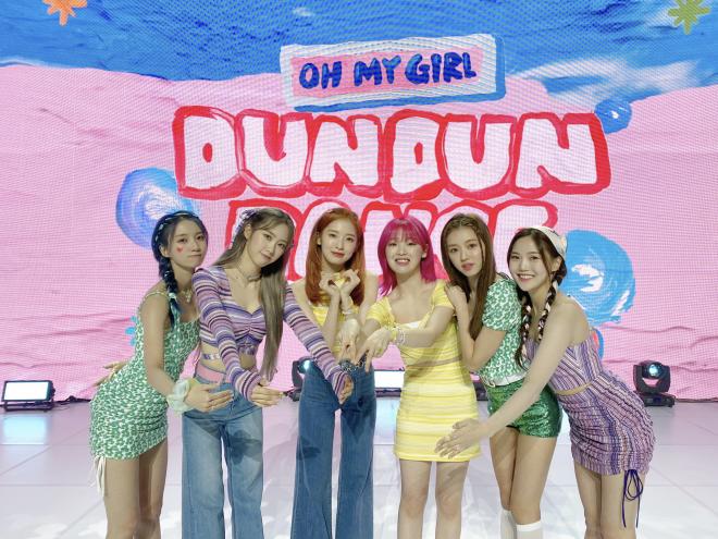 OH MY GIRL Dominates Local Music Charts With Latest Track 