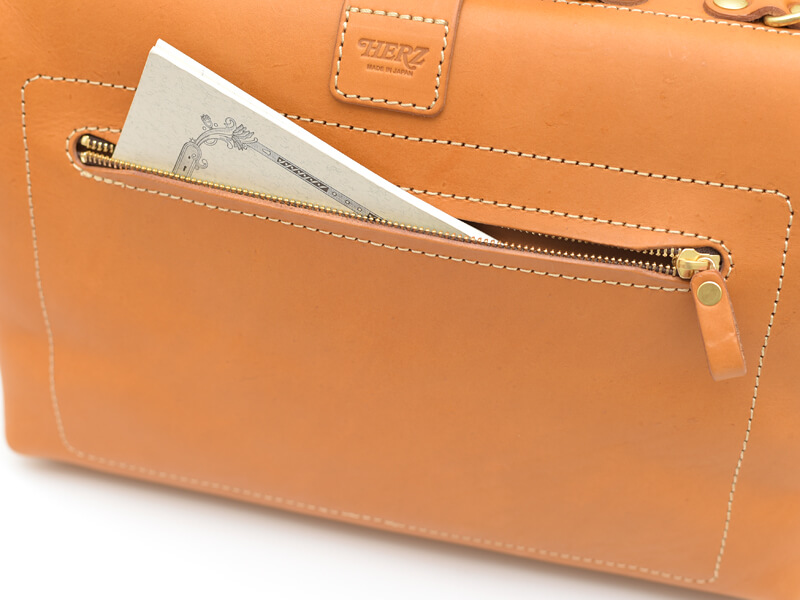 ソフトダレスはヘルツで大人気のビジネスバッグ / 革鞄のHERZ(ヘルツ