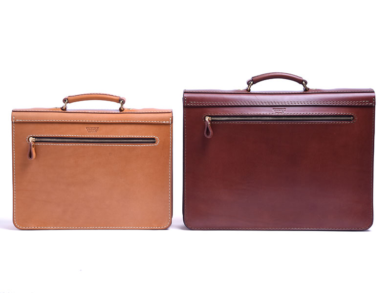 安心の3点留めで書類を運ぶ本革の2wayブリーフケース / 革鞄のHERZ