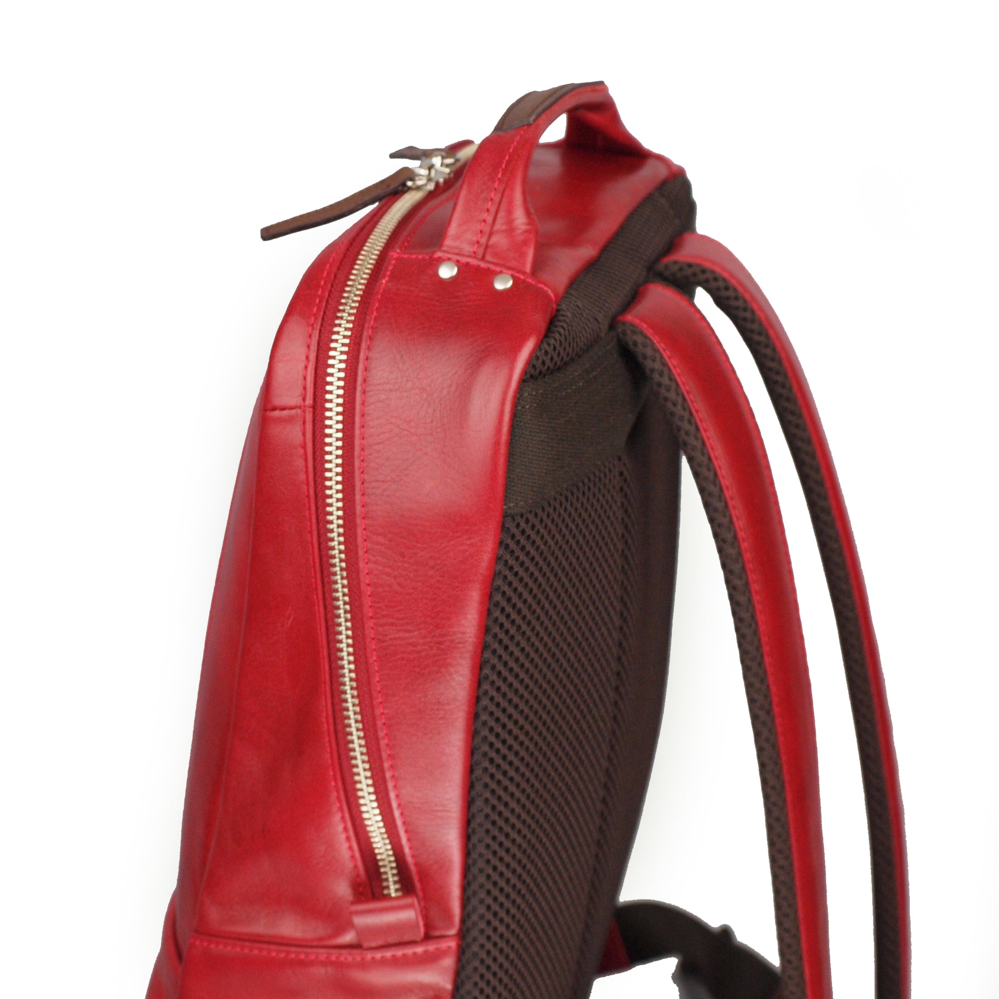 日本製／豊岡製／国産／牛革／レザー／リュック／革リュック／蒸れ軽減