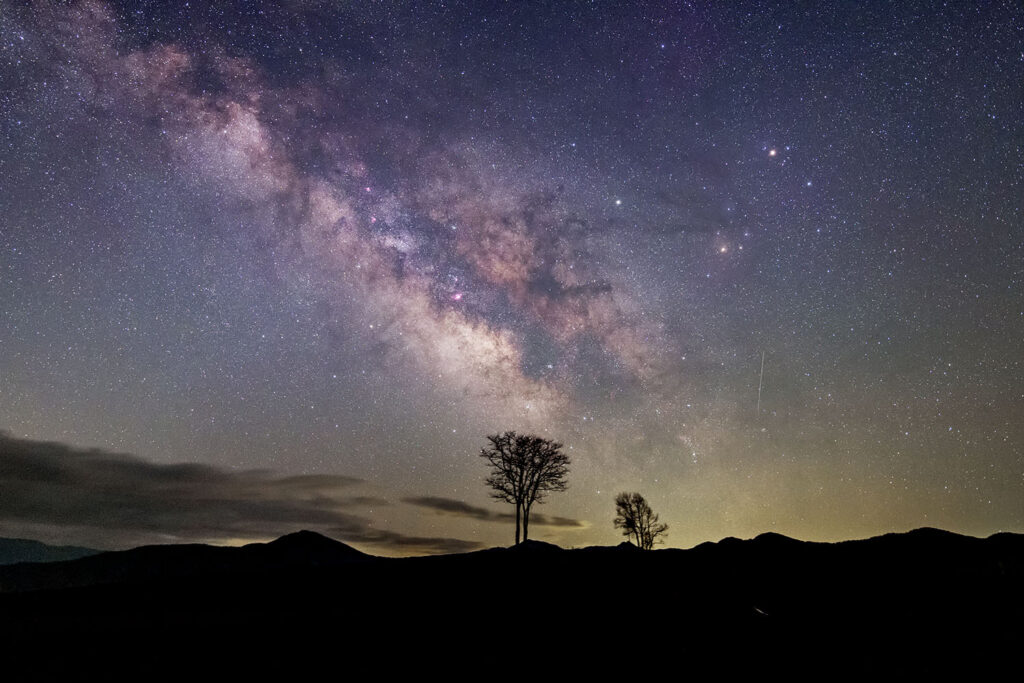 天体写真撮影用／赤外写真撮影用デジタルカメラ改造処理の解説