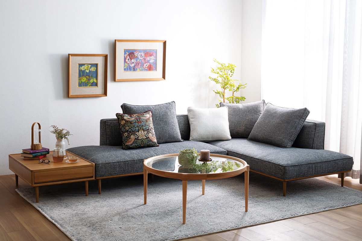 木目の美しさと実用性の高さを備えたサイドテーブル｜No.6000サイド