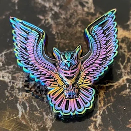 オリジナルノベルティ製作の販促ワールド|3D立体ピンバッジ