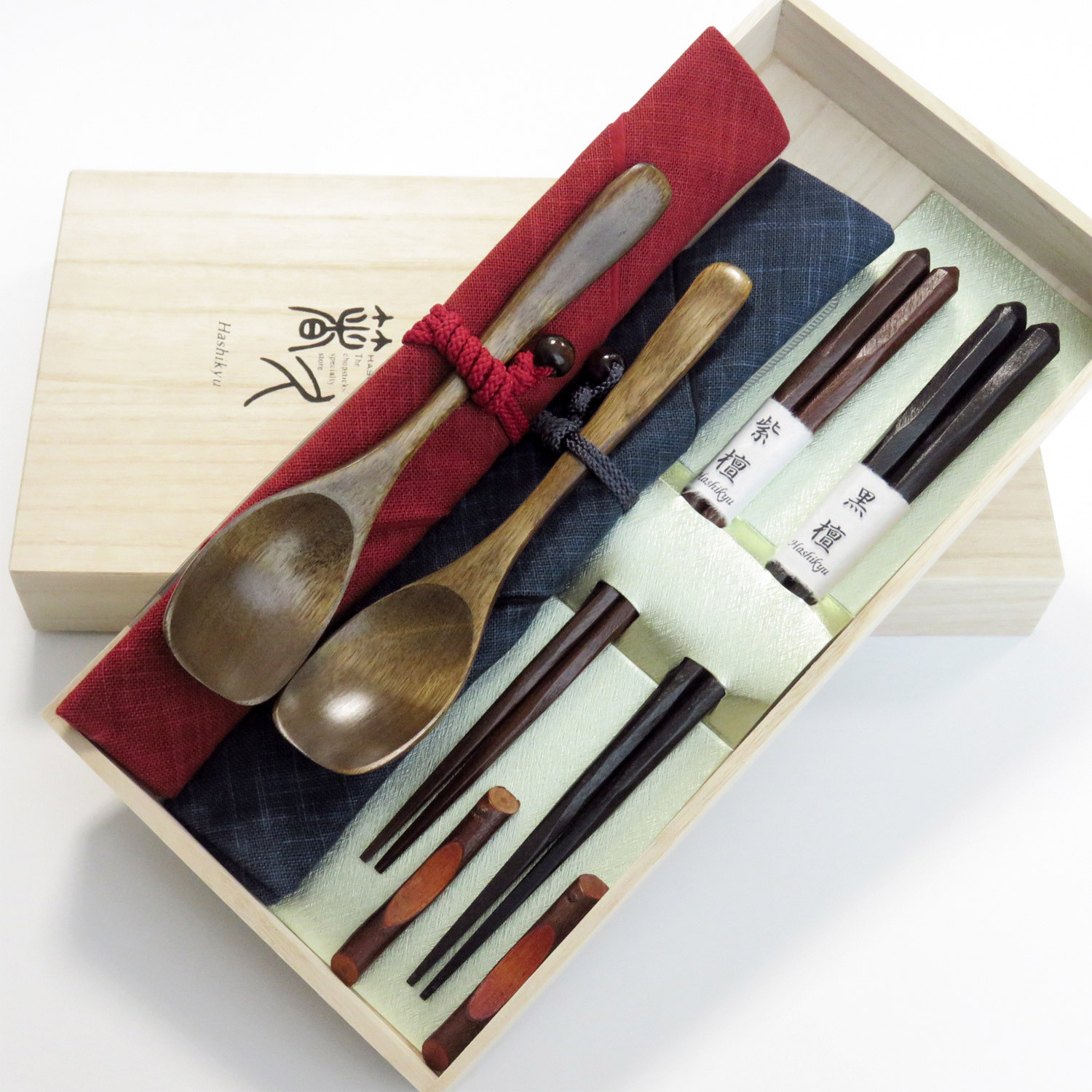けずり黒檀・紫檀箸先角 夫婦 マルチスプーン 梅小枝箸置き 箸袋 桐箱