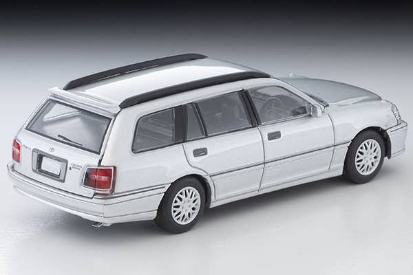 LV-N355a Toyota Crown Estate Athlete V (Silver) 2001 | HLJ.com