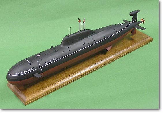 Russian Navy Akula Class Submarine | HLJ.com
