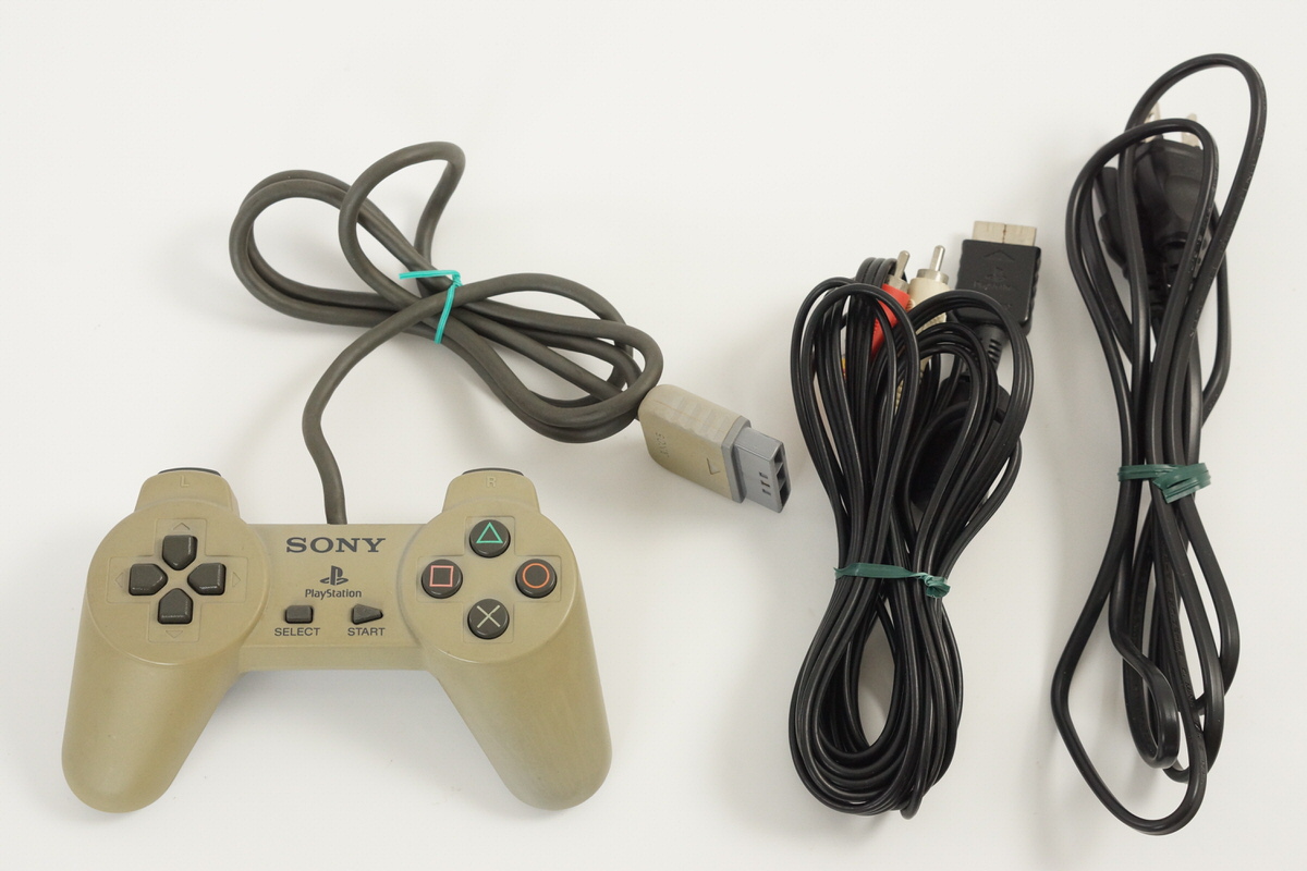 PS1 Console SCPH-7000 SONY Playstation Tested System wz 10 Game