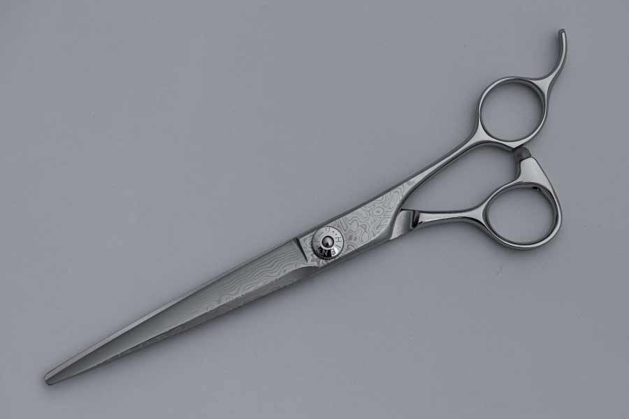日本の職人が造る、純日本製シザー+セニング｜美容ハサミなら飛燕