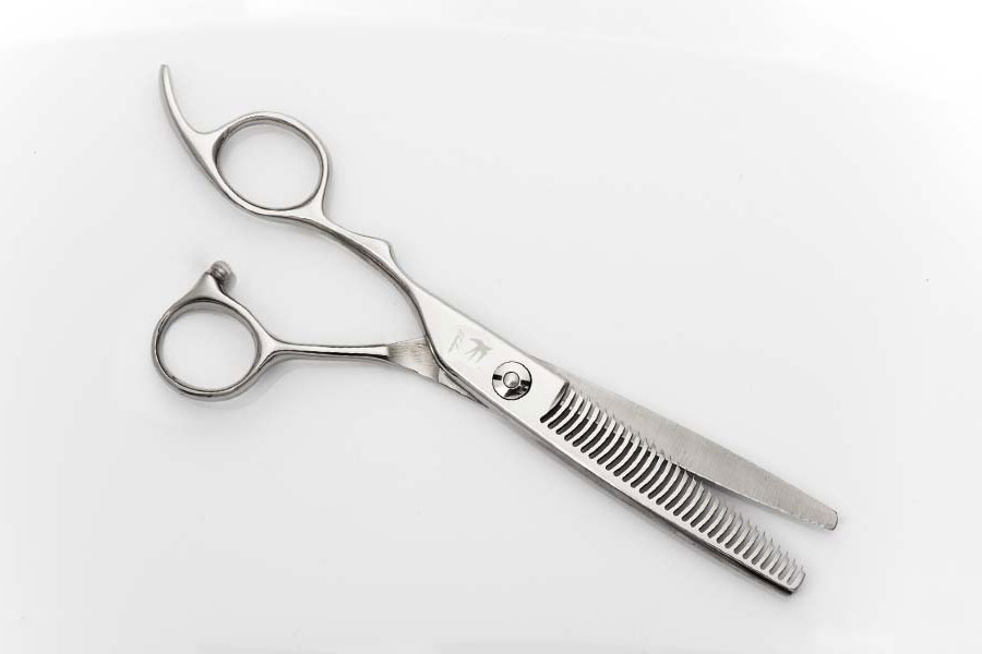左利きシザー、左利きセニング は飛燕シザー｜美容ハサミなら飛燕