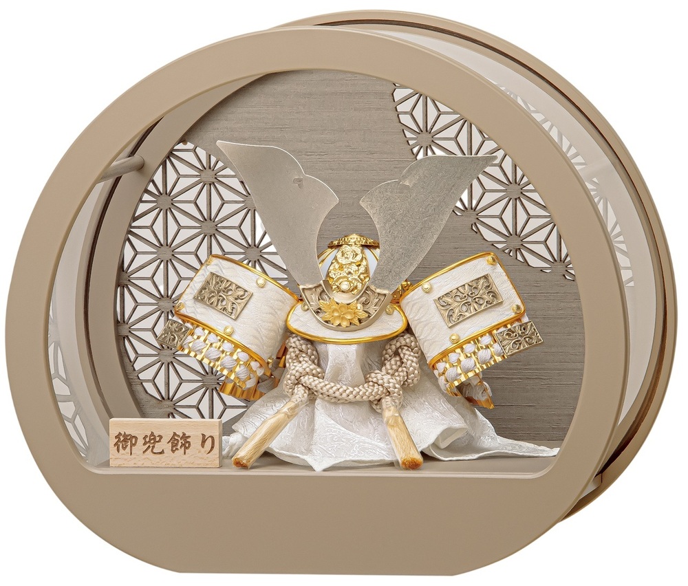 五月人形ケース兜飾りセット【P93215】 綺麗な白金兜に優しい木目が