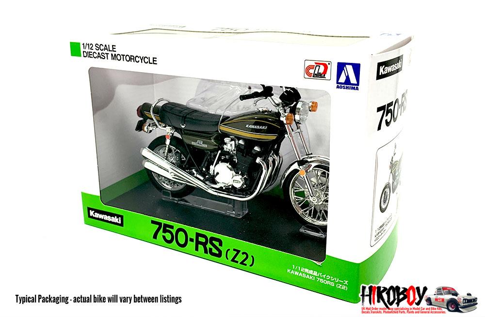1:12 Kawasaki 900 Super 4 (Z1) Yellow Ball (Pre-Built Model) | AOS