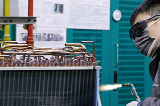 HA-S40D2-W | ハイセンスジャパン株式会社