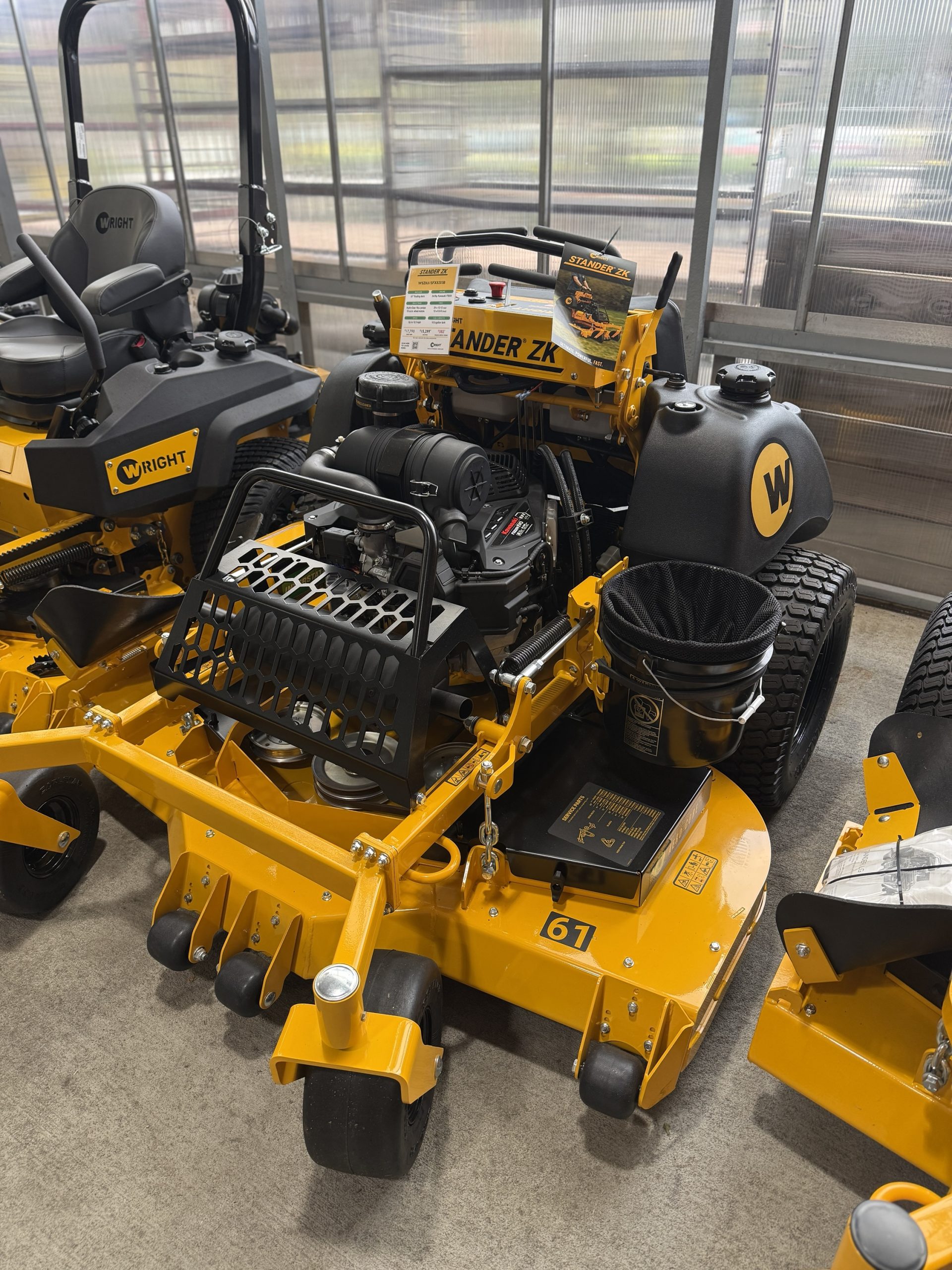 Wright Stander ZK 61″ 34.5HP Kawasaki | Hudson's Hardware