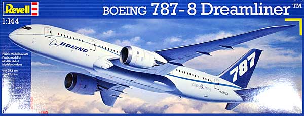 レベル ボーイング 787-800 ドリームライナー 1/144 旅客機 04261