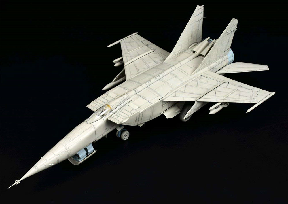 1/48 ミリタリー MiG-25 RB/RBT フォックスバット KITTY HAWK (キティ