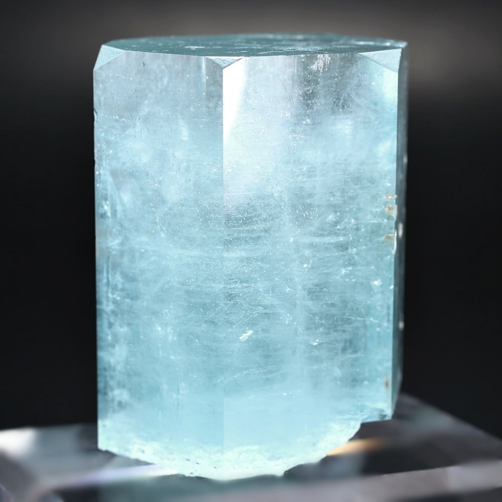 トップクォリティ]パキスタン産アクアマリン極太単結晶（このサイズで