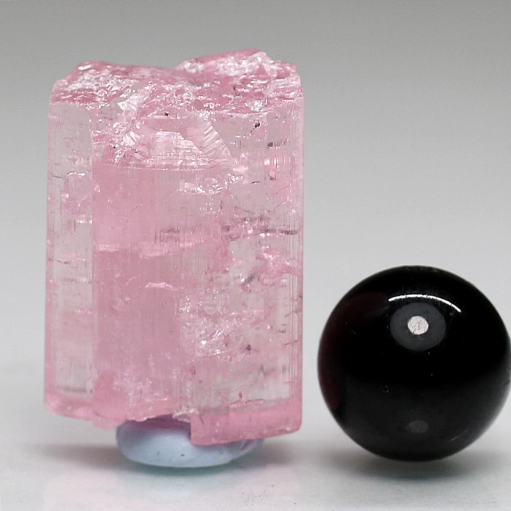 希少・高品質]アフガニスタン/パプロク鉱山産ピンクトルマリン結晶原石