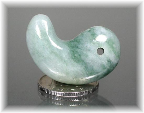 ミャンマー産]天然ヒスイ（翡翠）勾玉 - 埼玉県吉川市の天然石専門店