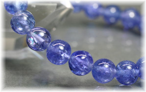 トップクォリティ]宝石質タンザナイトブレスレット（約8mm玉） - 埼玉