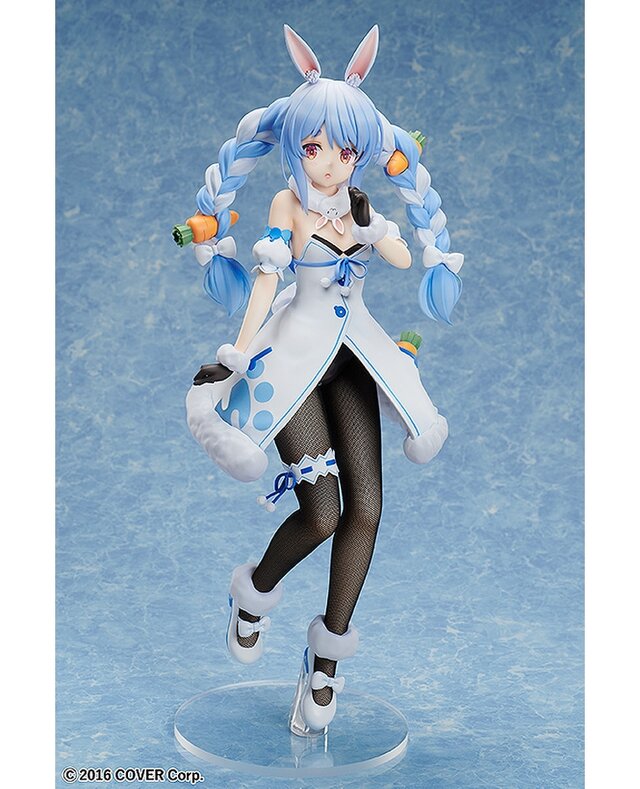 で、デカすぎるぺこ……「兎田ぺこら」1/4スケールフィギュアが本日1月12
