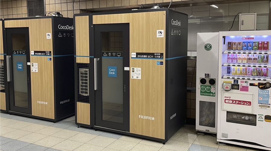 写真一覧｜【CocoDesk [JM-02] 錦糸町駅 改札前通路 出口4・5方面 2番