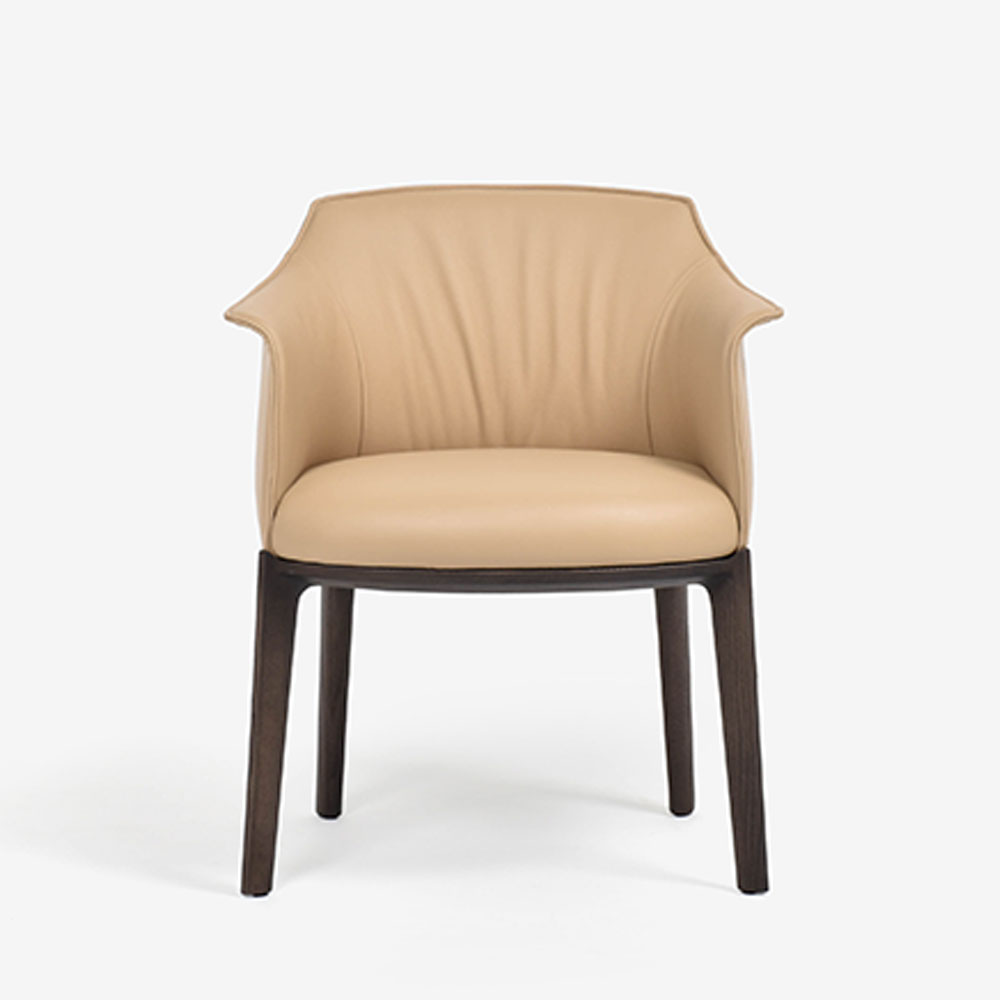 PoltronaFrau（ポルトローナ・フラウ）ダイニングチェア（アーム付き