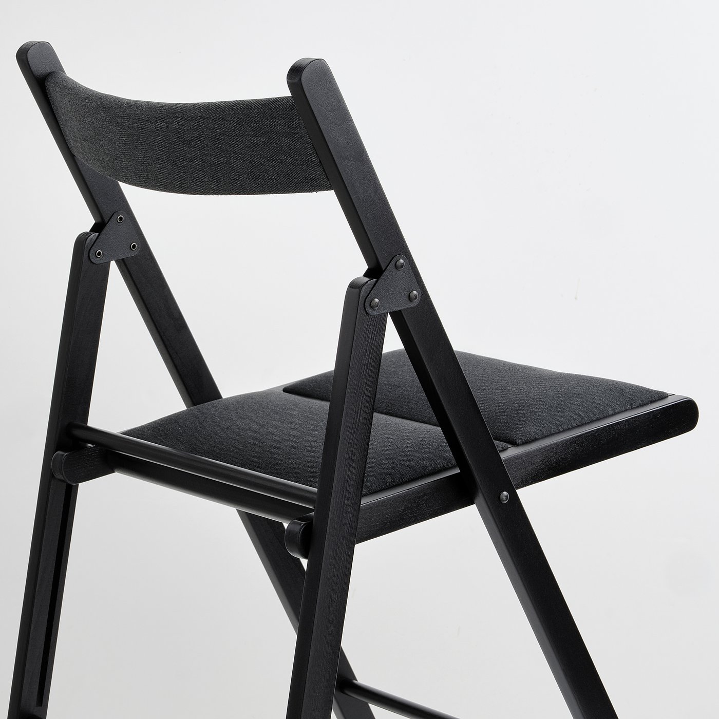 FRÖSVI folding chair, black/Knisa dark grey - IKEA