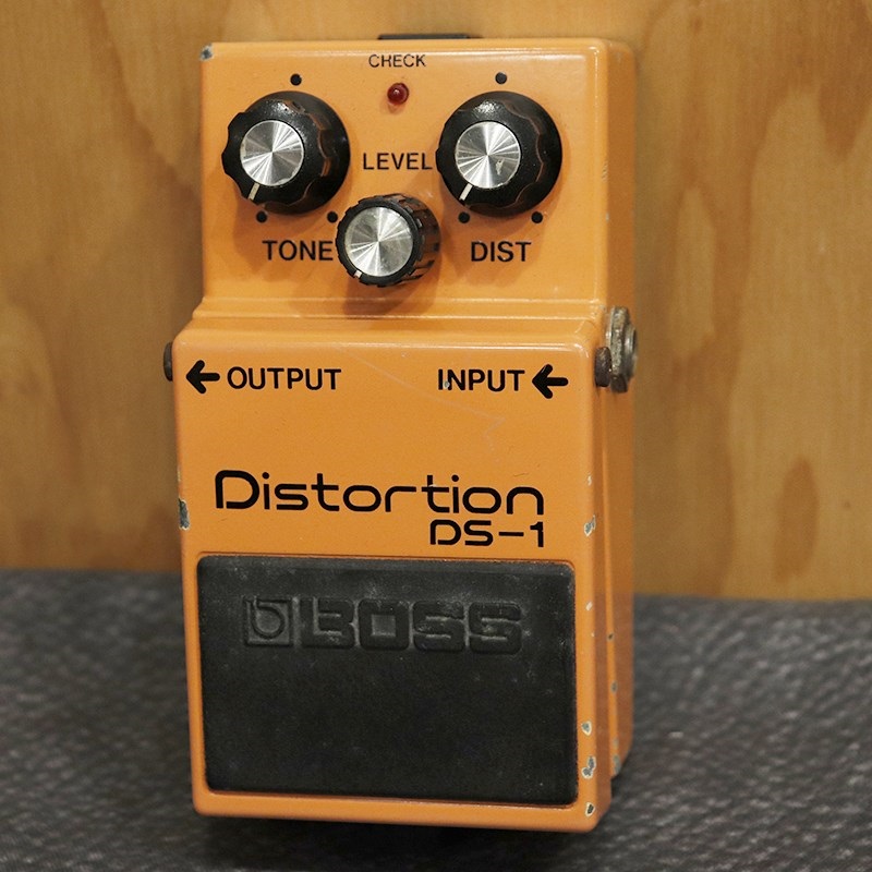 BOSS VINTAGE DS-1 Distortion '81 Long Dash Black Screw ｜イケベ