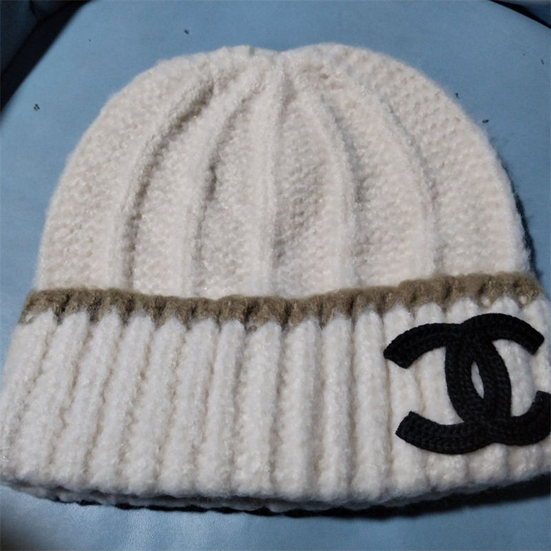 Chanel シャネルリブ編み ニットハット ロゴワッペン ニット帽 ワッチ