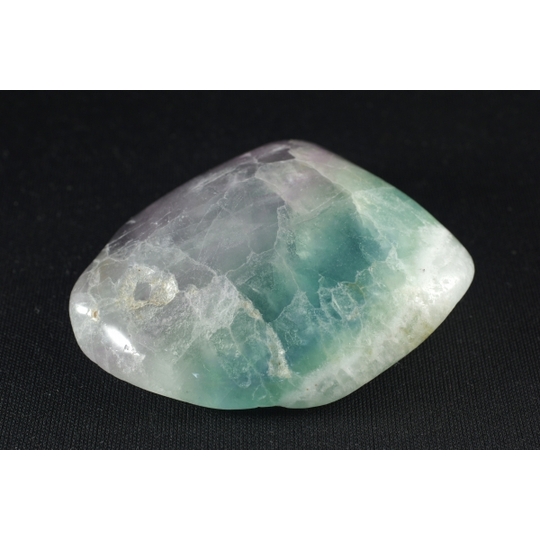フローライト（蛍石）原石磨き 264g 天然石販売 名取貴石 天然石