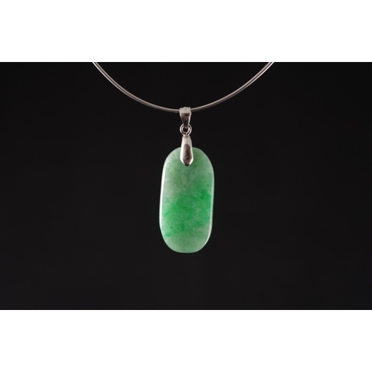 ミャンマー翡翠ペンダントトップ販売 名取貴石 天然石・国産原石の専門